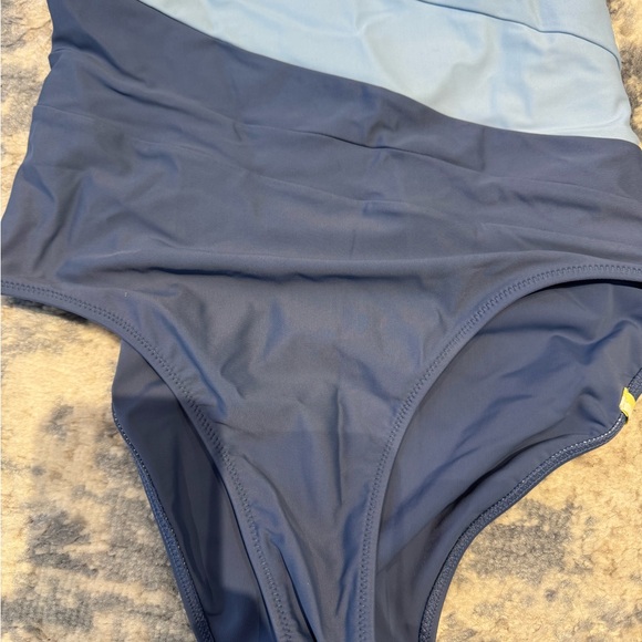 Summersalt the sidestroke blue bathing suit - Picture 3 of 7